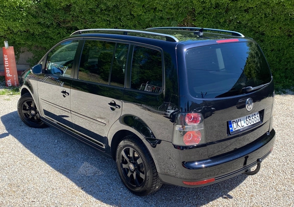 Volkswagen Touran cena 24900 przebieg: 248021, rok produkcji 2010 z Kłodzko małe 466